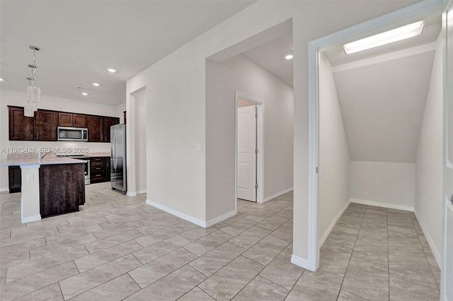 4764 Eucalyptus Dr, Hollywood, FL 33021