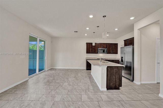 4764 Eucalyptus Dr, Hollywood, FL 33021