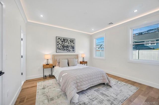 1 Straight Lane, Levittown, NY 11756