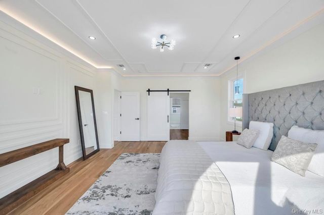 1 Straight Lane, Levittown, NY 11756