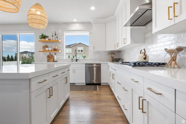 179 N 70 W, Vineyard, UT 84059