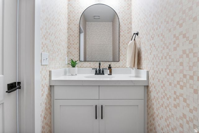 179 N 70 W, Vineyard, UT 84059