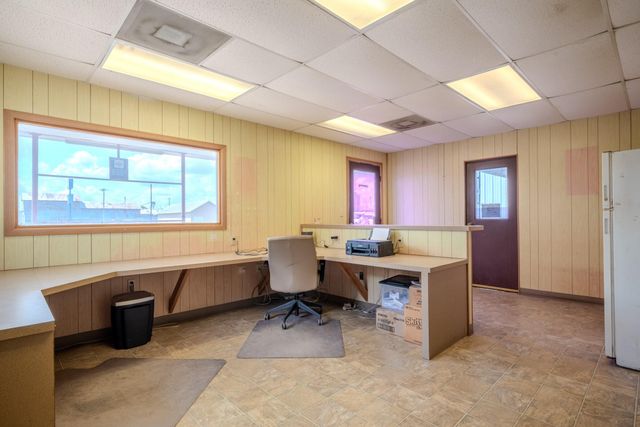 619 E Jackson Street, El Campo, TX 77437