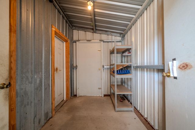 619 E Jackson Street, El Campo, TX 77437