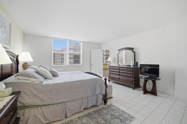 3450 S Ocean Boulevard 418, Palm Beach, FL 33480