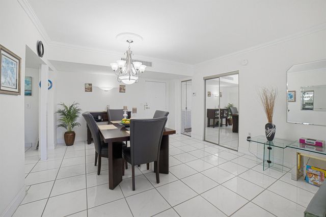 3450 S Ocean Boulevard 418, Palm Beach, FL 33480