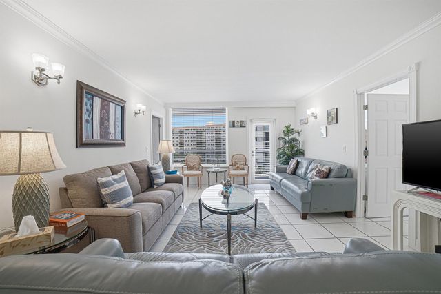 3450 S Ocean Boulevard 418, Palm Beach, FL 33480