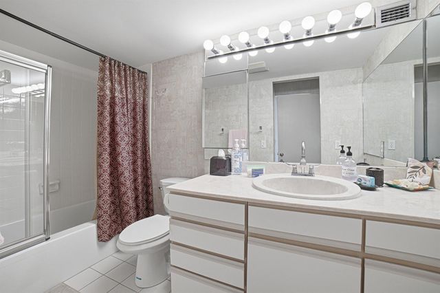 3450 S Ocean Boulevard 418, Palm Beach, FL 33480