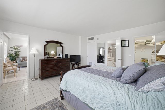 3450 S Ocean Boulevard 418, Palm Beach, FL 33480