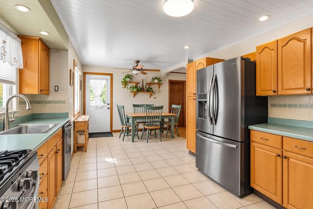 159 Susan Drive, Jackson, NJ 08527