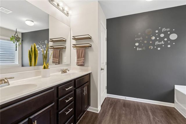 216 Laurelcrest Lane, Dallas, GA 30132