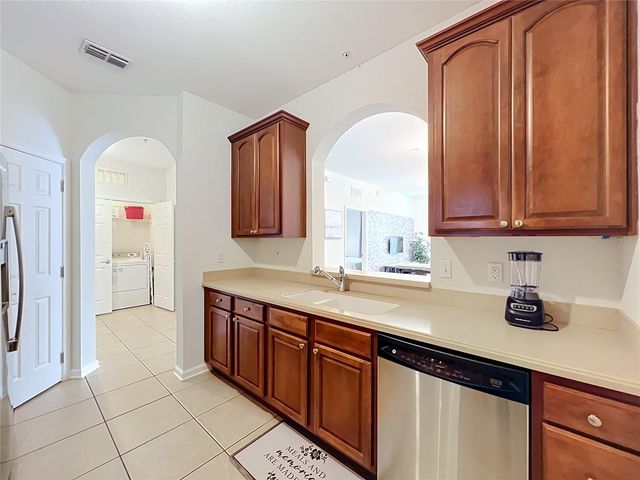 4024 BREAKVIEW DRIVE 20904, Orlando, FL 32819