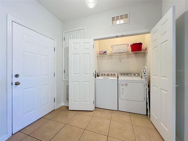 4024 BREAKVIEW DRIVE 20904, Orlando, FL 32819