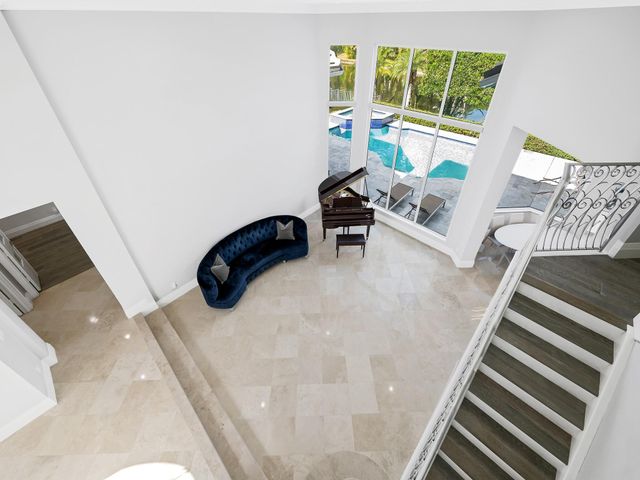 661 Cardinal Street, Plantation, FL 33324