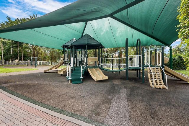 661 Cardinal Street, Plantation, FL 33324