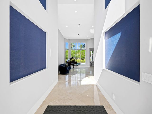 661 Cardinal Street, Plantation, FL 33324