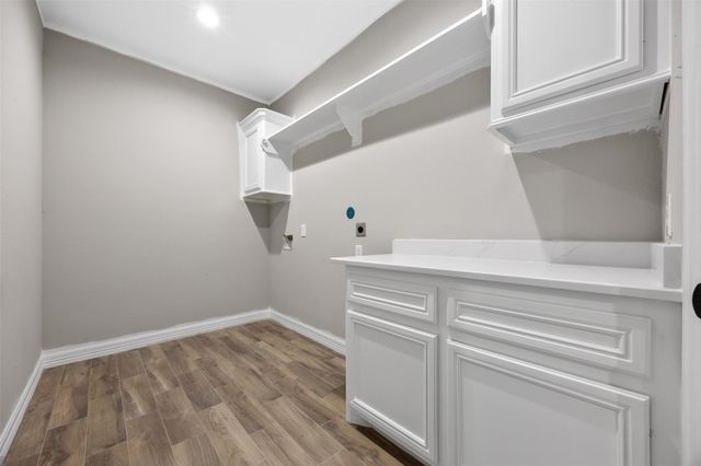 105 Wood Forest Lane, Huntsville, TX 77340