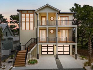 1711 Hemingway Drive, Ocean Isle Beach, NC 28469