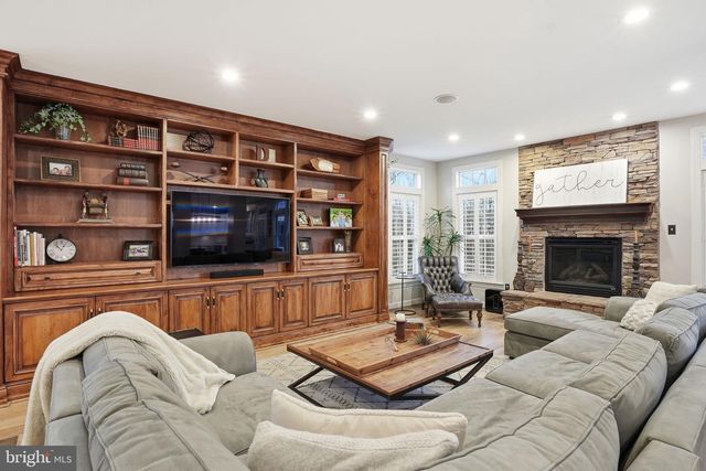 730 TURTLE POND LN, Gaithersburg, MD 20878