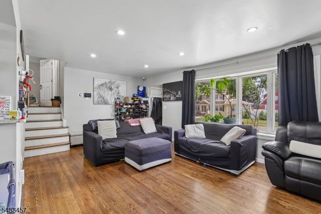 1 Franklin Pl, Hackensack City, NJ 07601