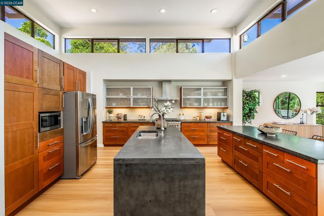 1837 Reliez Valley Road, Lafayette, CA 94549
