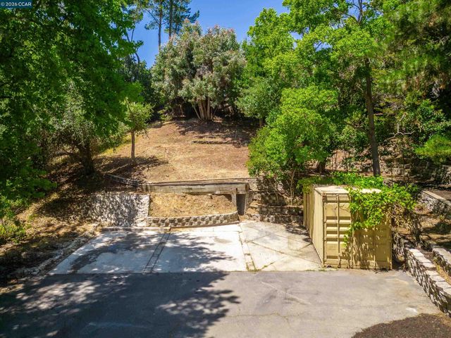 1837 Reliez Valley Road, Lafayette, CA 94549