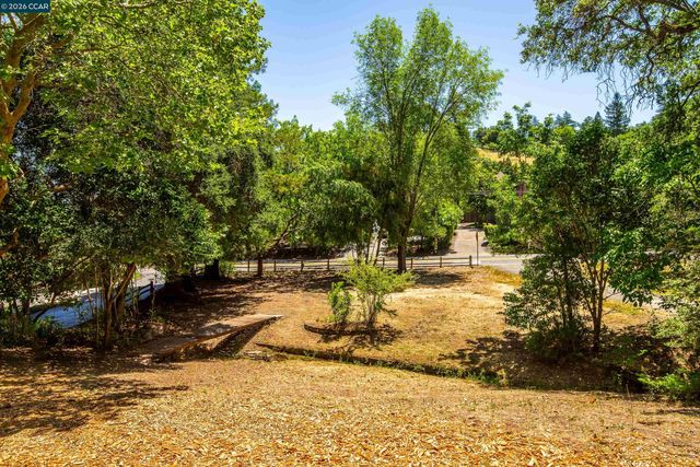1837 Reliez Valley Road, Lafayette, CA 94549