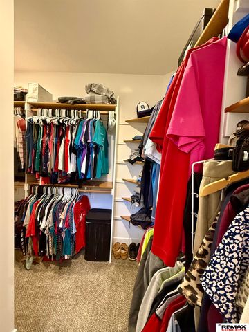 7911 Lena Street, Lincoln, NE 68516