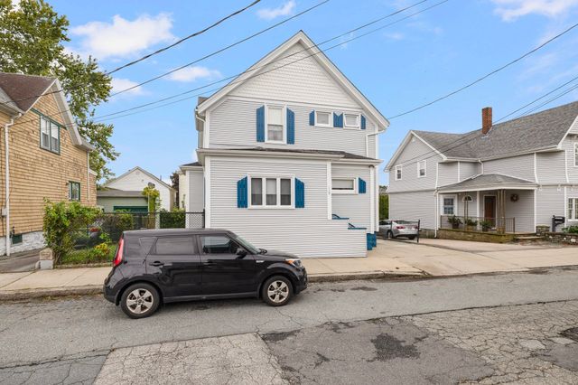 109 Barre Street, Fall River, MA 02723