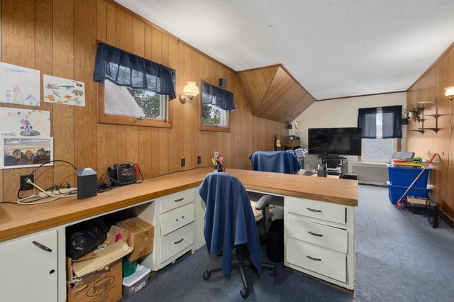 109 Barre Street, Fall River, MA 02723