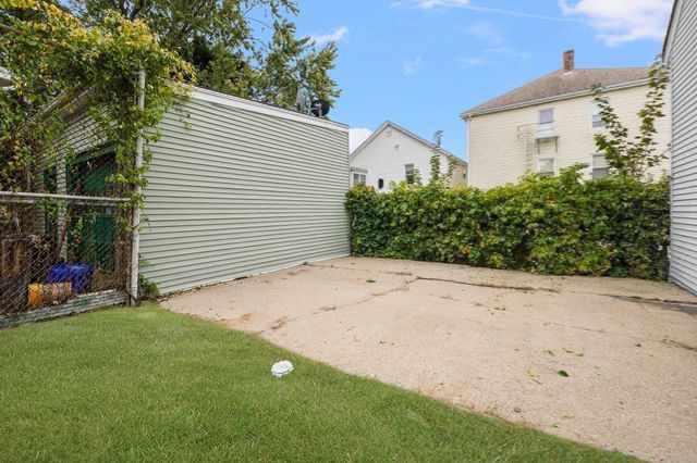 109 Barre Street, Fall River, MA 02723