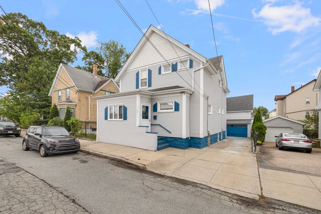 109 Barre Street, Fall River, MA 02723