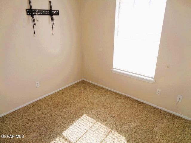 309 Turnstone Drive, El Paso, TX 79922