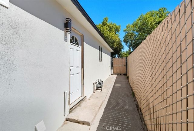 139 N Tahquitz, Hemet, CA 92543