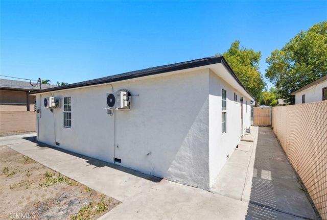 139 N Tahquitz, Hemet, CA 92543