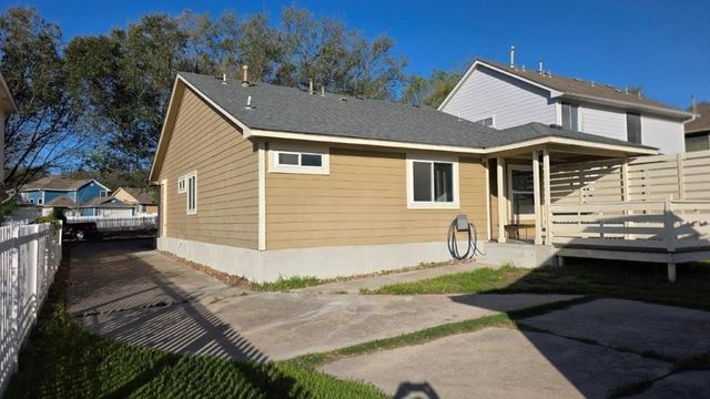 4700 Mather, Kyle, TX 78640