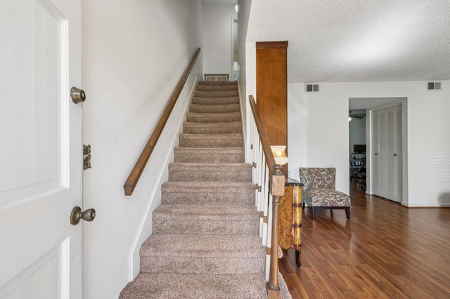 5510 Country Dr Apt 108, Nashville, TN 37211