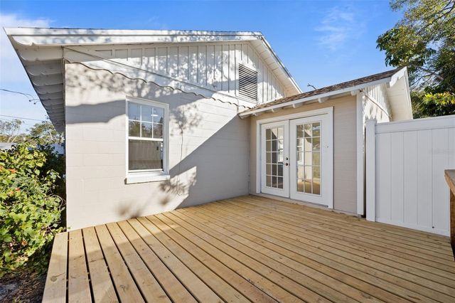 3821 6TH AVENUE N, St Petersburg, FL 33713