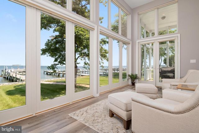 952 CHESTER RIVER DR, Grasonville, MD 21638
