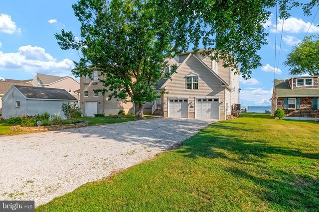 952 CHESTER RIVER DR, Grasonville, MD 21638