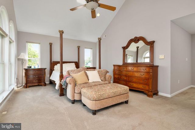 952 CHESTER RIVER DR, Grasonville, MD 21638