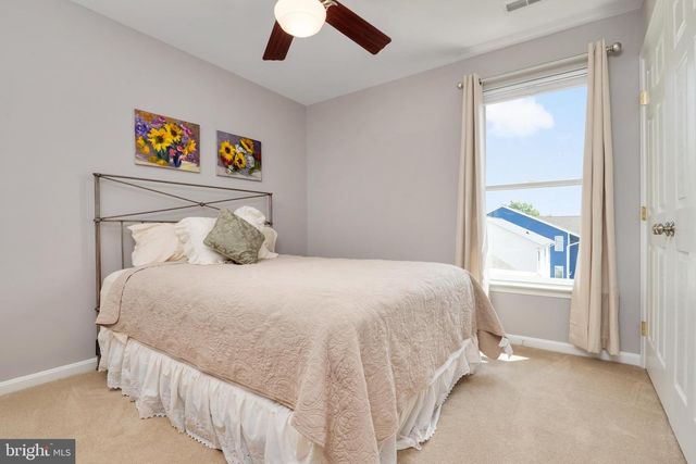 952 CHESTER RIVER DR, Grasonville, MD 21638