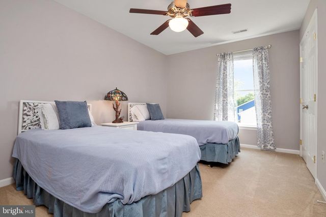 952 CHESTER RIVER DR, Grasonville, MD 21638