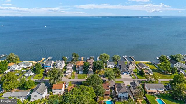 952 CHESTER RIVER DR, Grasonville, MD 21638
