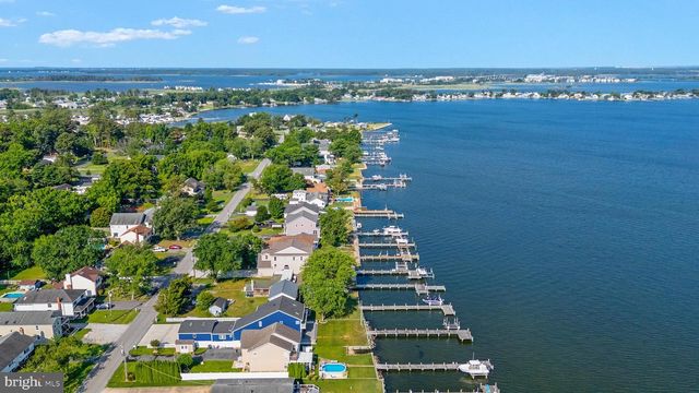 952 CHESTER RIVER DR, Grasonville, MD 21638