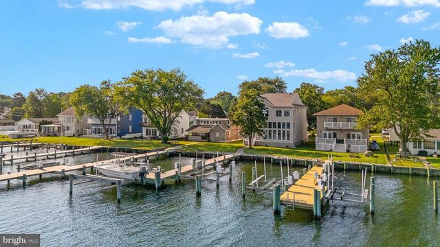 952 CHESTER RIVER DR, Grasonville, MD 21638