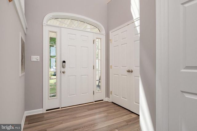 952 CHESTER RIVER DR, Grasonville, MD 21638