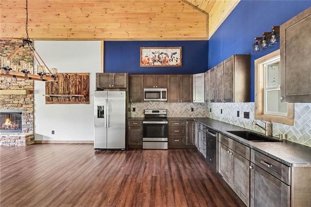 78 Lake Top Lane, Ellijay, GA 30540