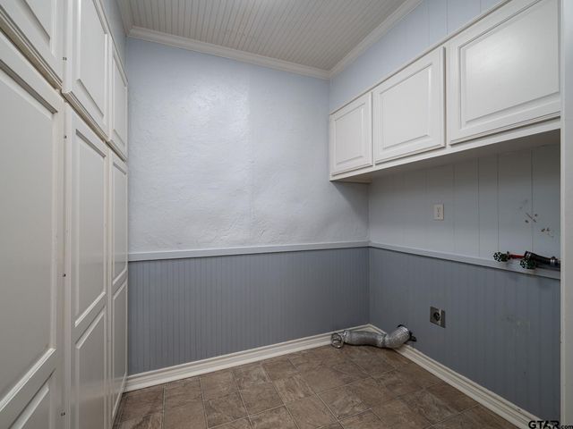 300 Robert E. Lee, Tyler, TX 75703