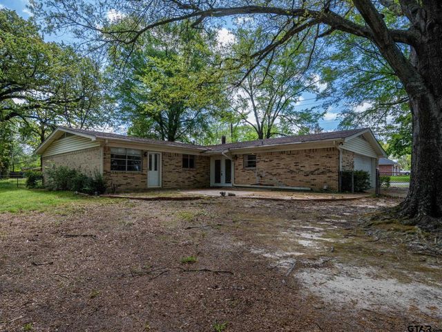 300 Robert E. Lee, Tyler, TX 75703